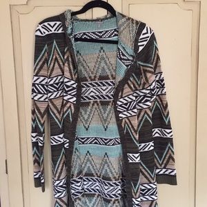 💢SOLD💢Long Aztec print cardigan
